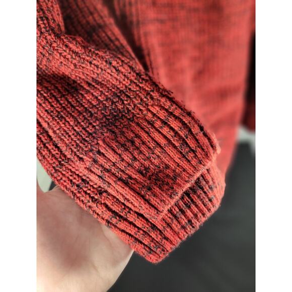 Rue21 Carbon Men’s LARGE Cowl Neck Sweater Red Black Fluffy Pullover Warm‎ - Picture 10 of 10